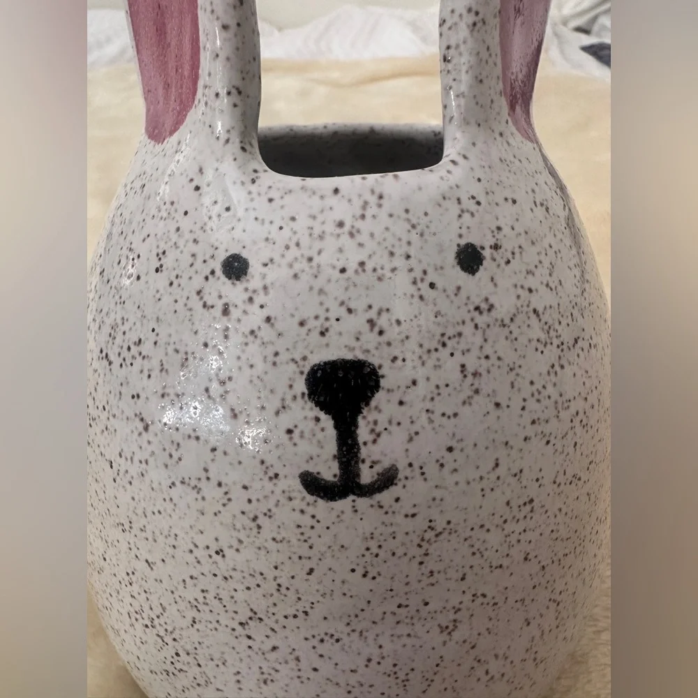 JAIME BLISS Happy Bunny Handmade Speckled Ceramic Planter in Pink and Cream RARE
